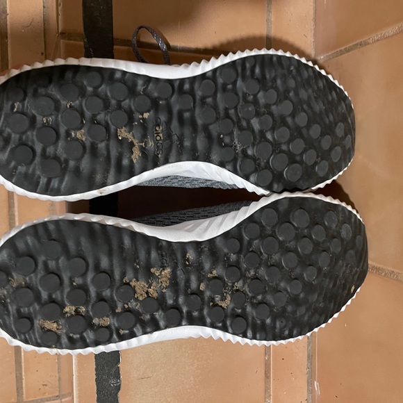 Adidas Alphabounce - Picture 4 of 4